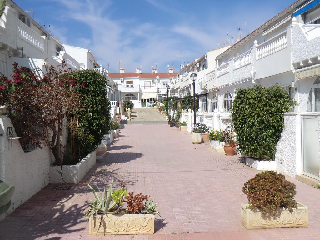 Casas Holiday - Playa La Mata 1 Torrevieja Eksteriør bilde